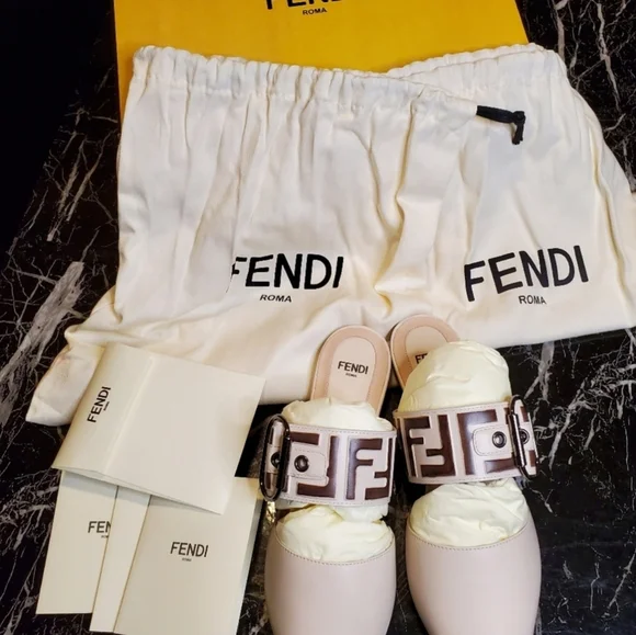FENDI Mules - Picture 9 of 15